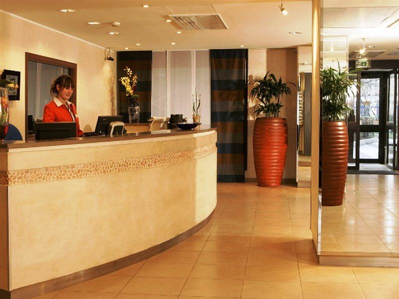 Citadines La Defense Paris Lejlighedshotel Courbevoie Eksteriør billede