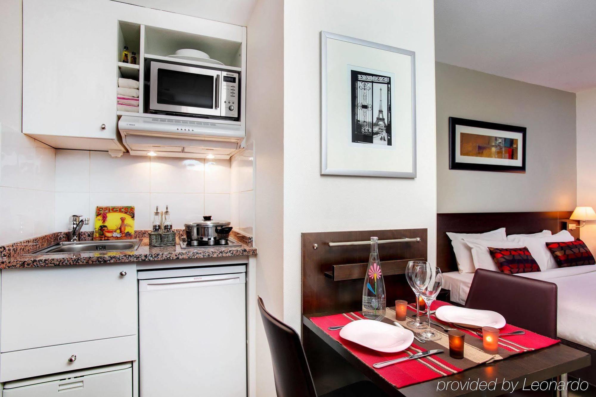 Citadines La Defense Paris Lejlighedshotel Courbevoie Værelse billede