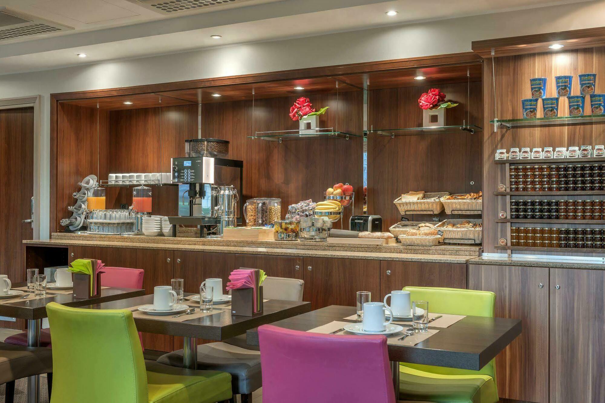 Citadines La Defense Paris Lejlighedshotel Courbevoie Eksteriør billede