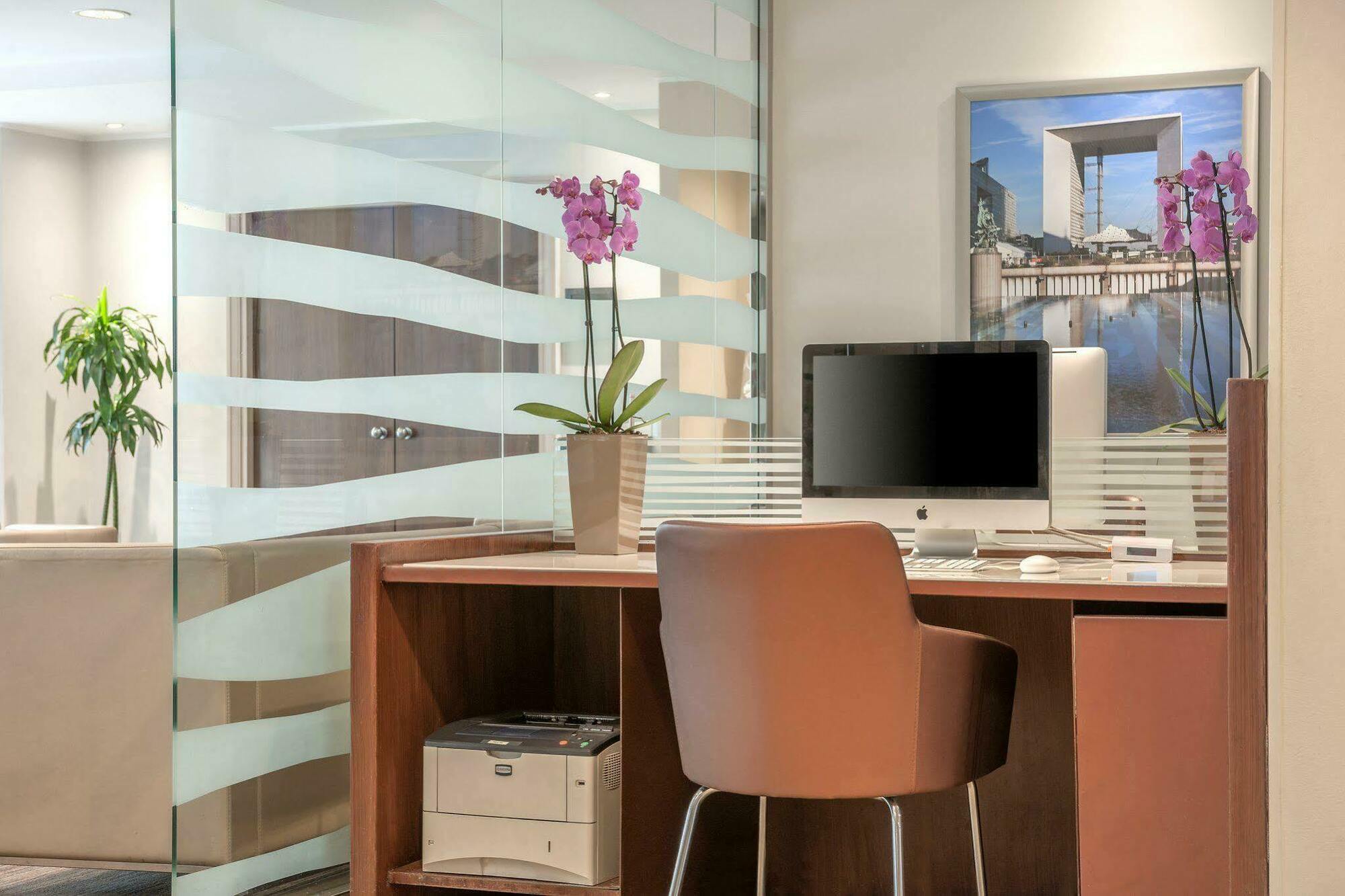 Citadines La Defense Paris Lejlighedshotel Courbevoie Eksteriør billede